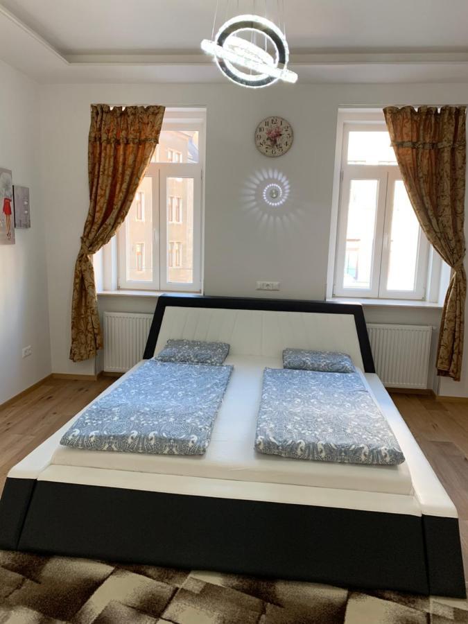 Colony Apartments Виена Екстериор снимка