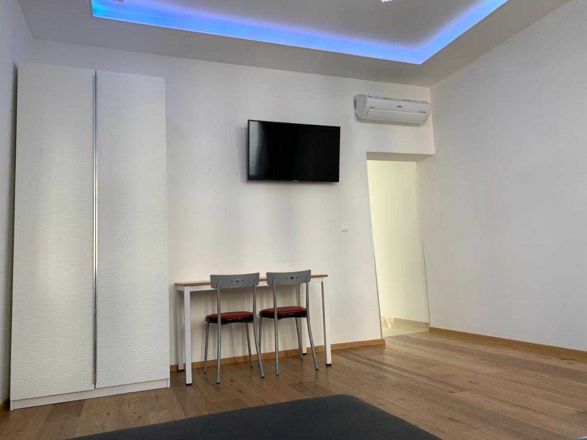Colony Apartments Виена Екстериор снимка