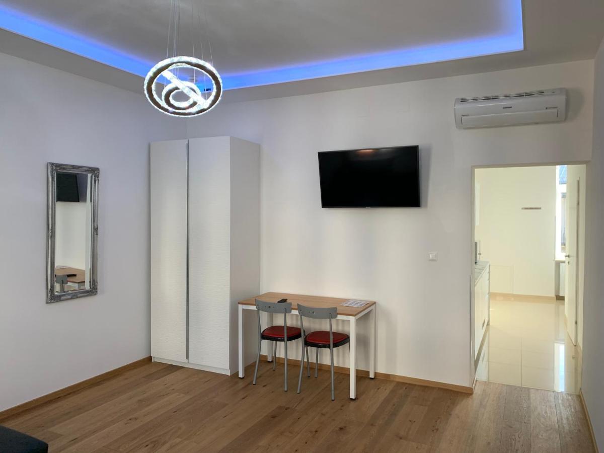 Colony Apartments Виена Екстериор снимка
