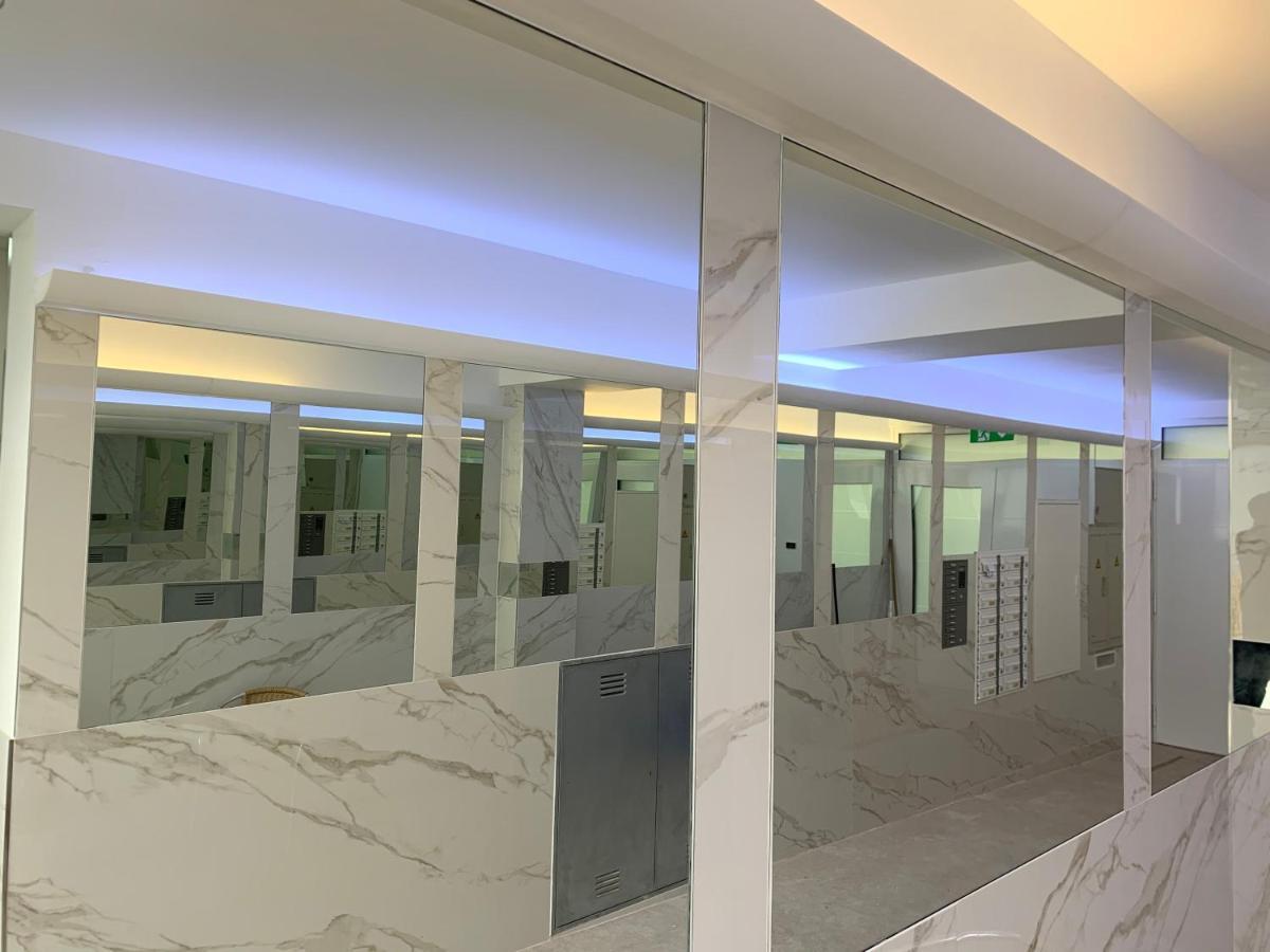 Colony Apartments Виена Екстериор снимка