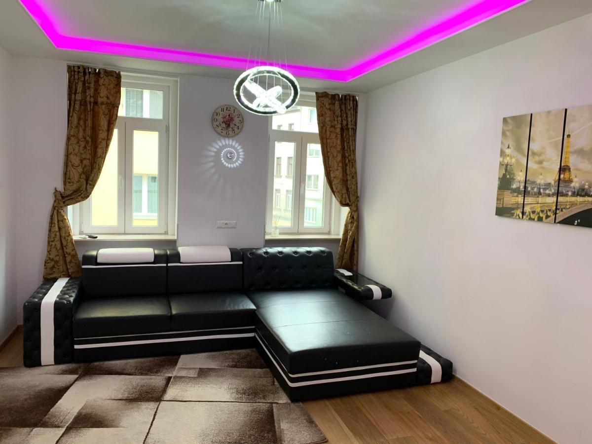Colony Apartments Виена Екстериор снимка